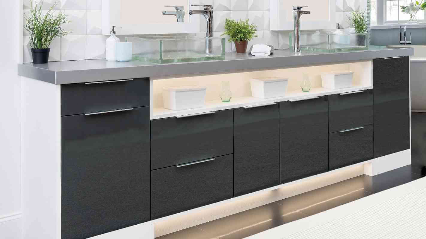 Timeless much better than Trendy for Kitchen Cabinets